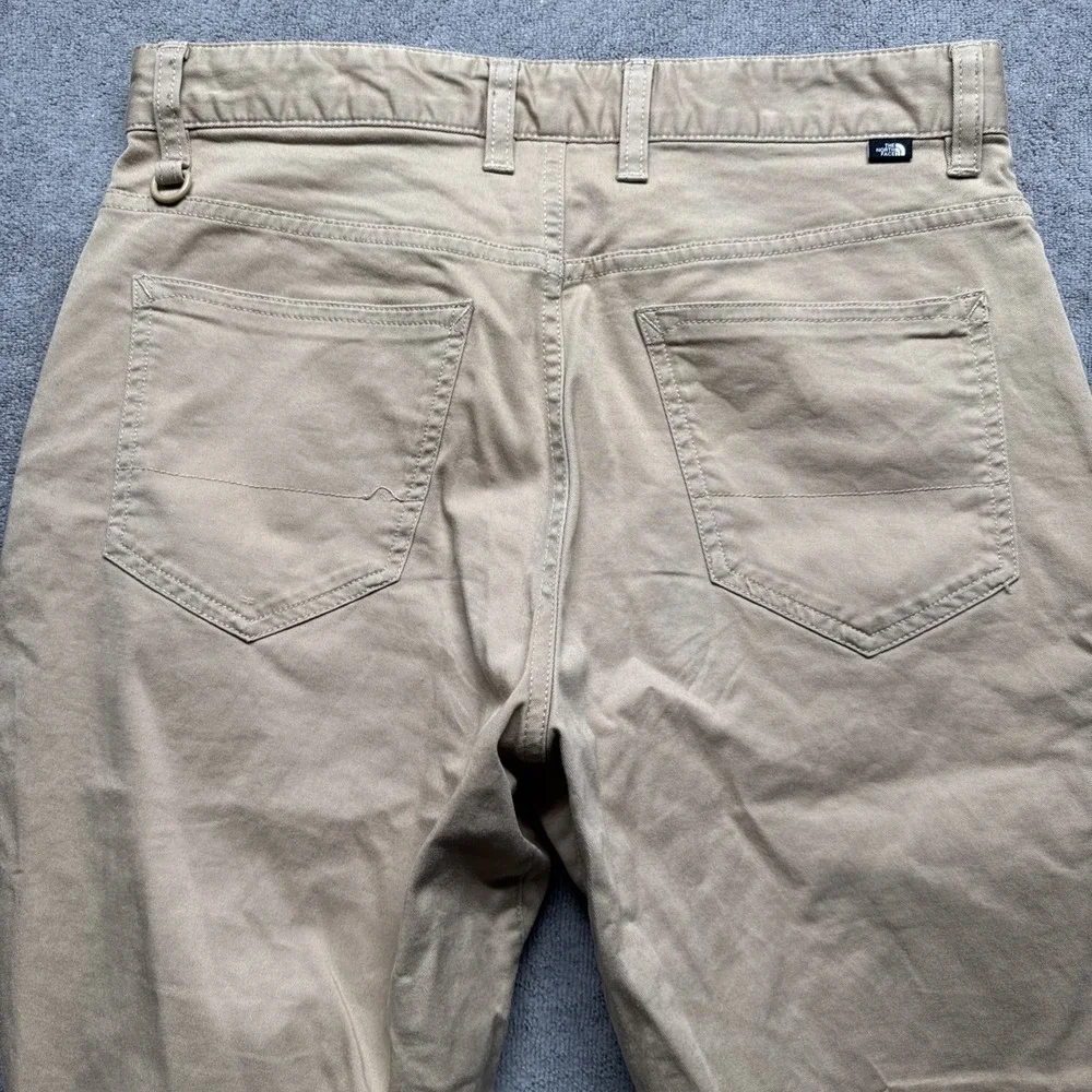 The North Face Chinos Pants Mens 30 (30x29) Beige Tan‎ Flat Front Outdoors Camp